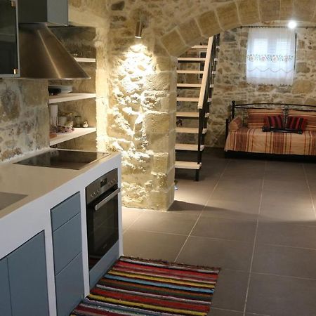Mouri Village Aikirgiannis Eksteriør bilde