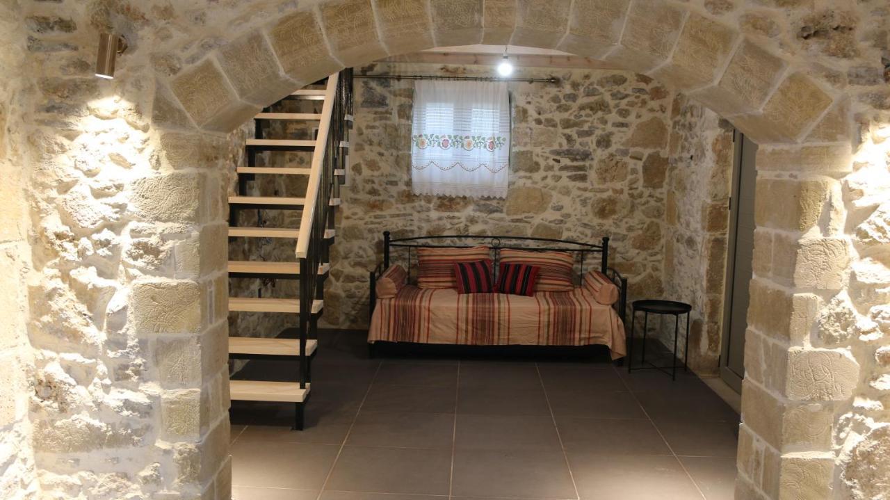 Mouri Village Aikirgiannis Eksteriør bilde